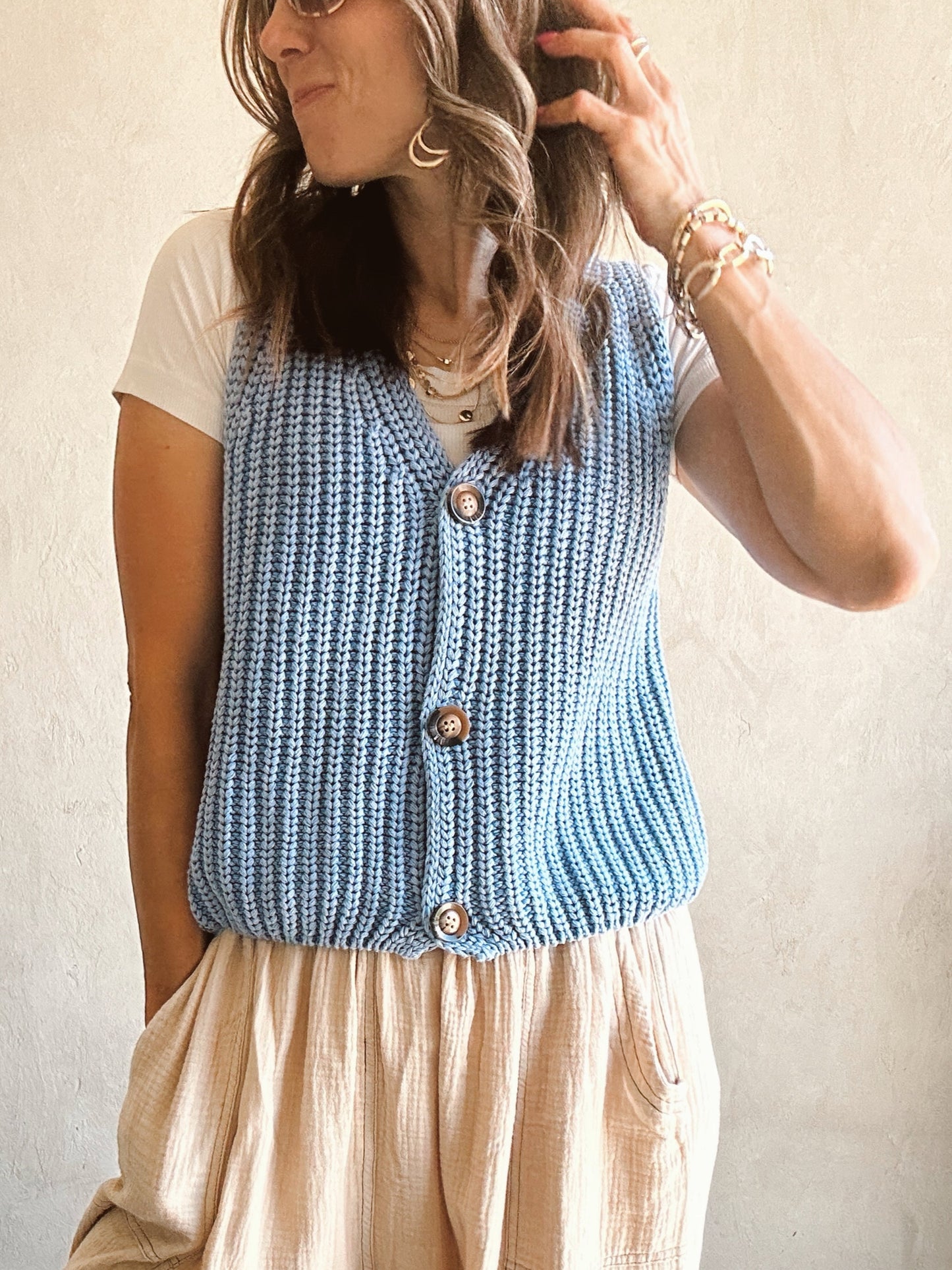 Macie Mineral Wash Vest in Blue