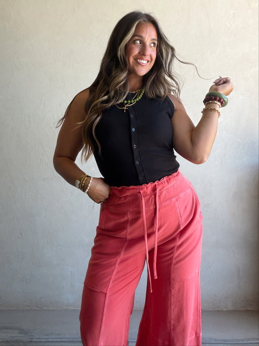 Sandy Pants in Red