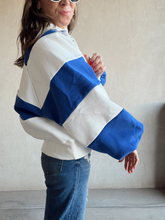 Kaylani Sweatshirt in Blue & Ivory