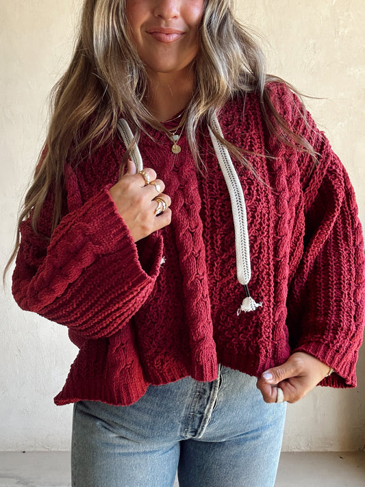 Cassie Cable Knit Sweater in Burgundy