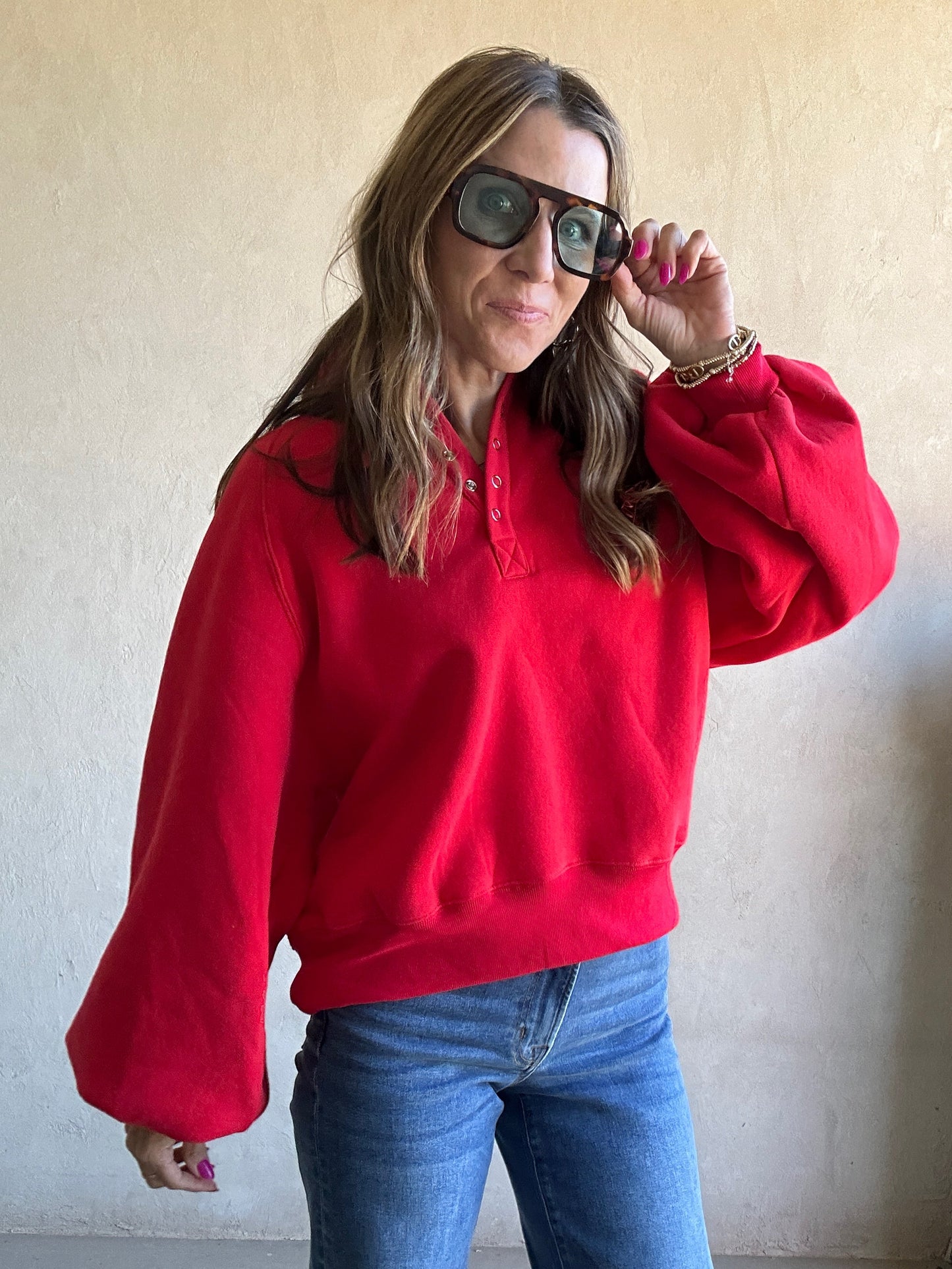 Kaylani Sweatshirt in Red