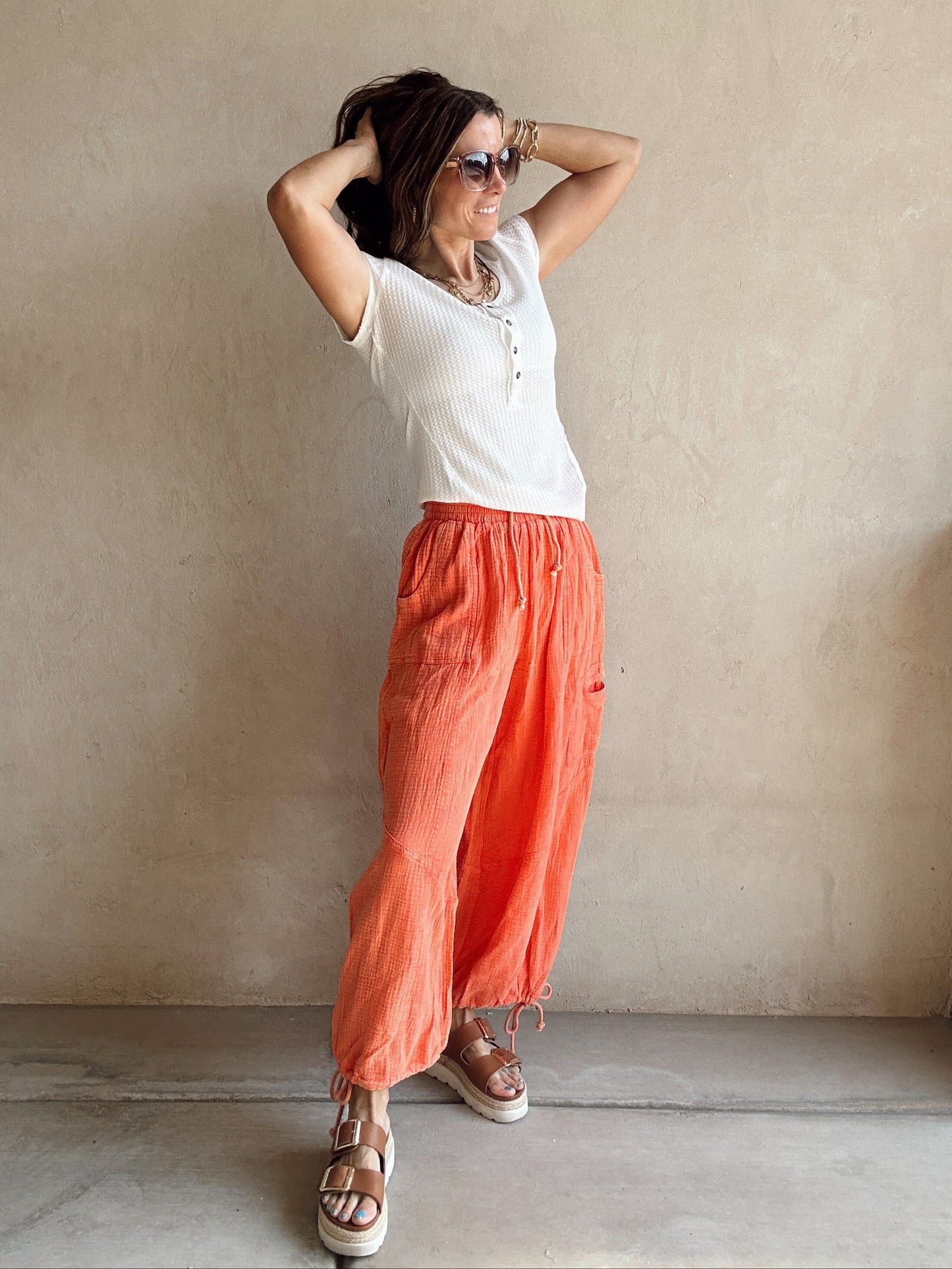 Cassie Crinkle Pants in Tangerine