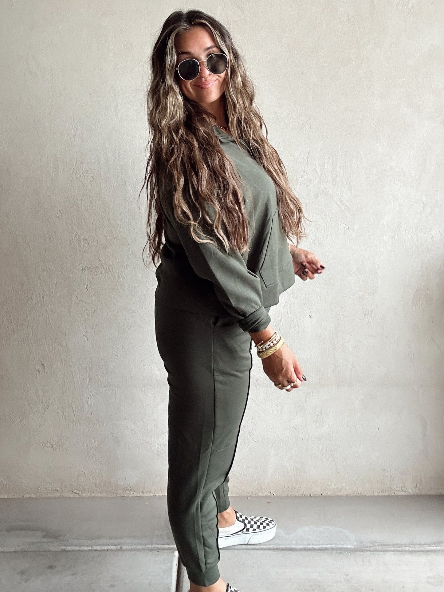 Ashtyn Set in Olive or Black