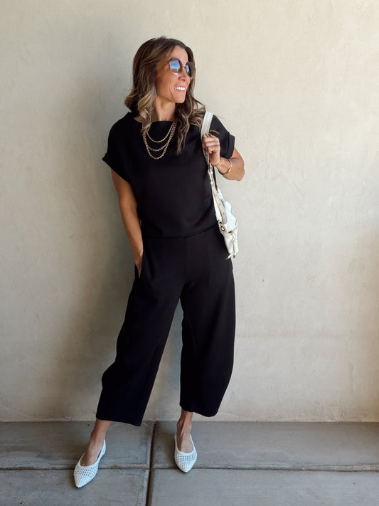 Keri Set in Black