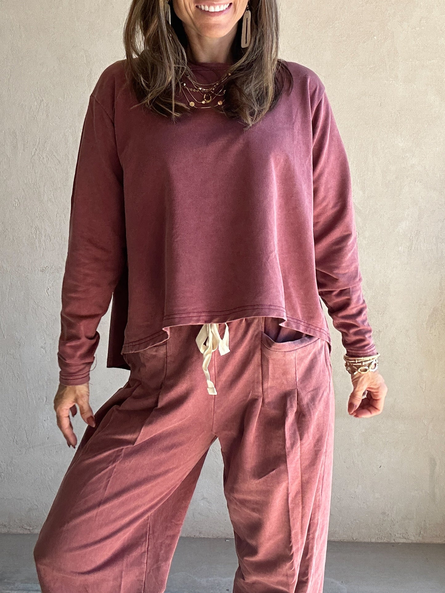 Tiffany Set in Burgundy