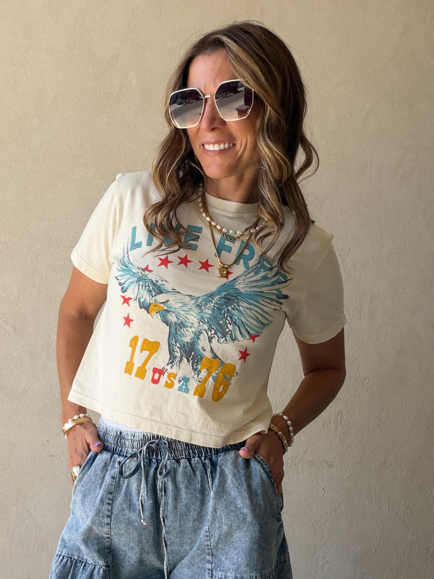 Live Free 1776 Tee in Cream