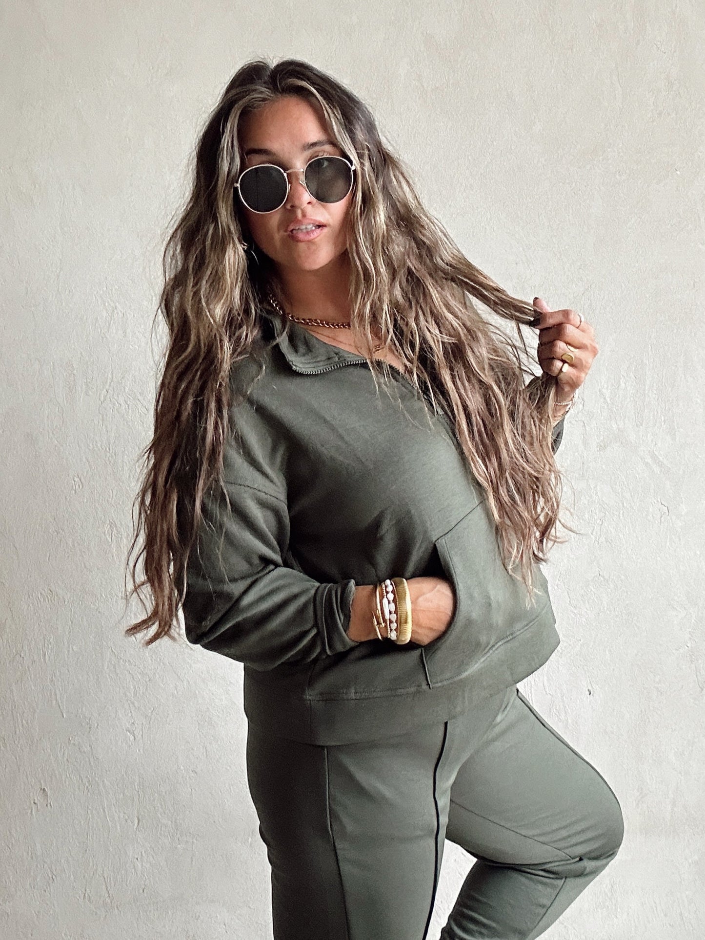 Ashtyn Set in Olive or Black