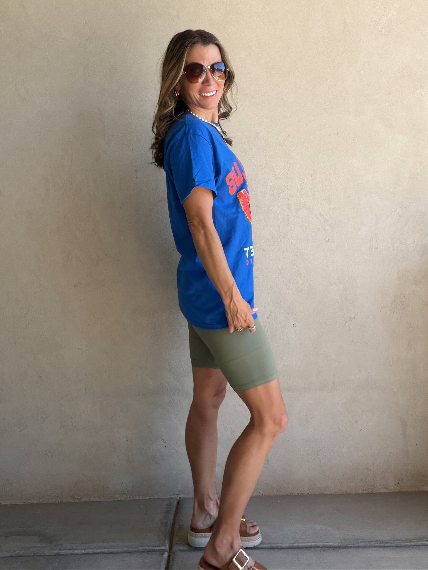 Fruit Market Tee in Royal Blue