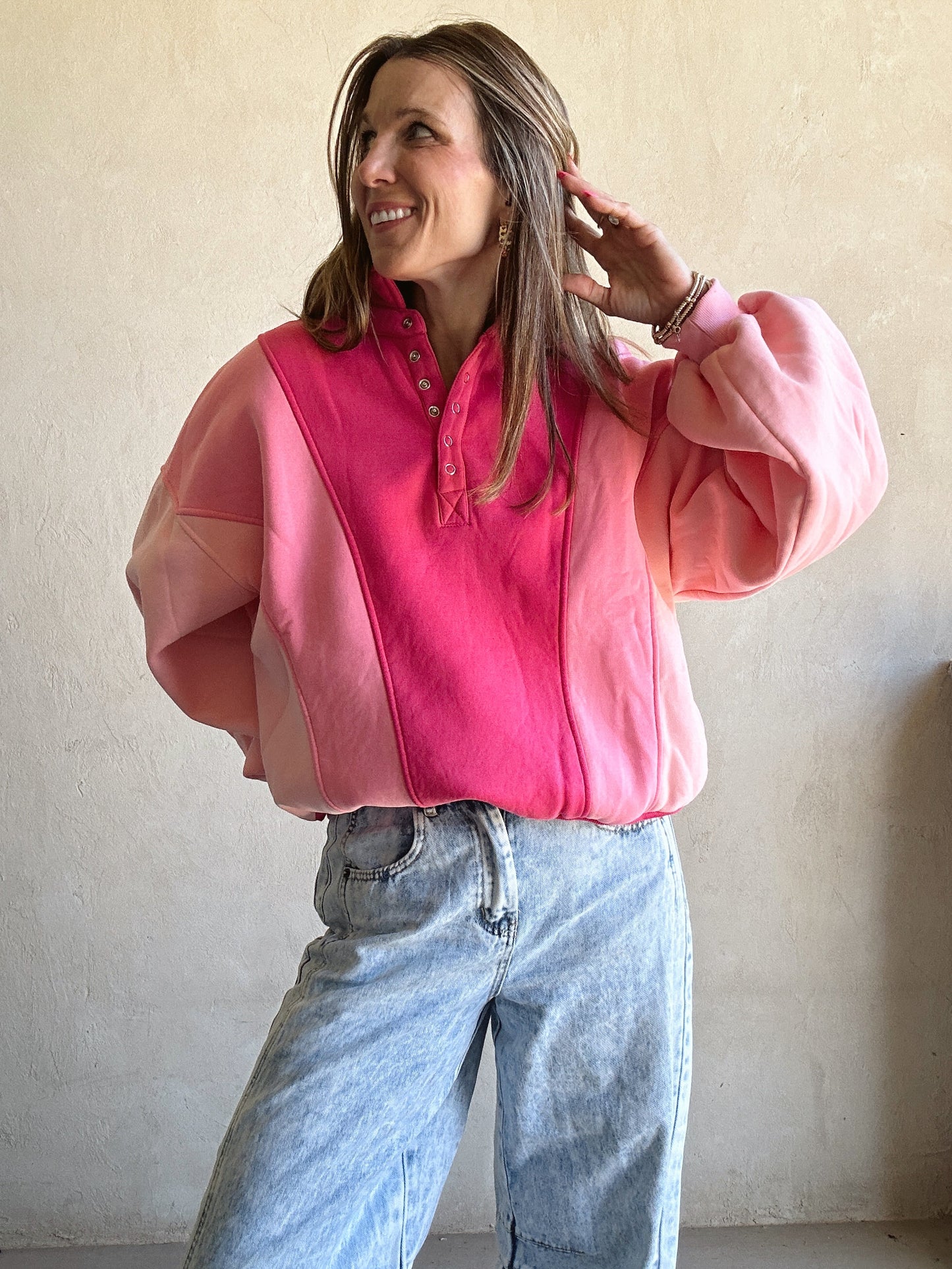 Kaylani Sweatshirt in Colorblock Pink