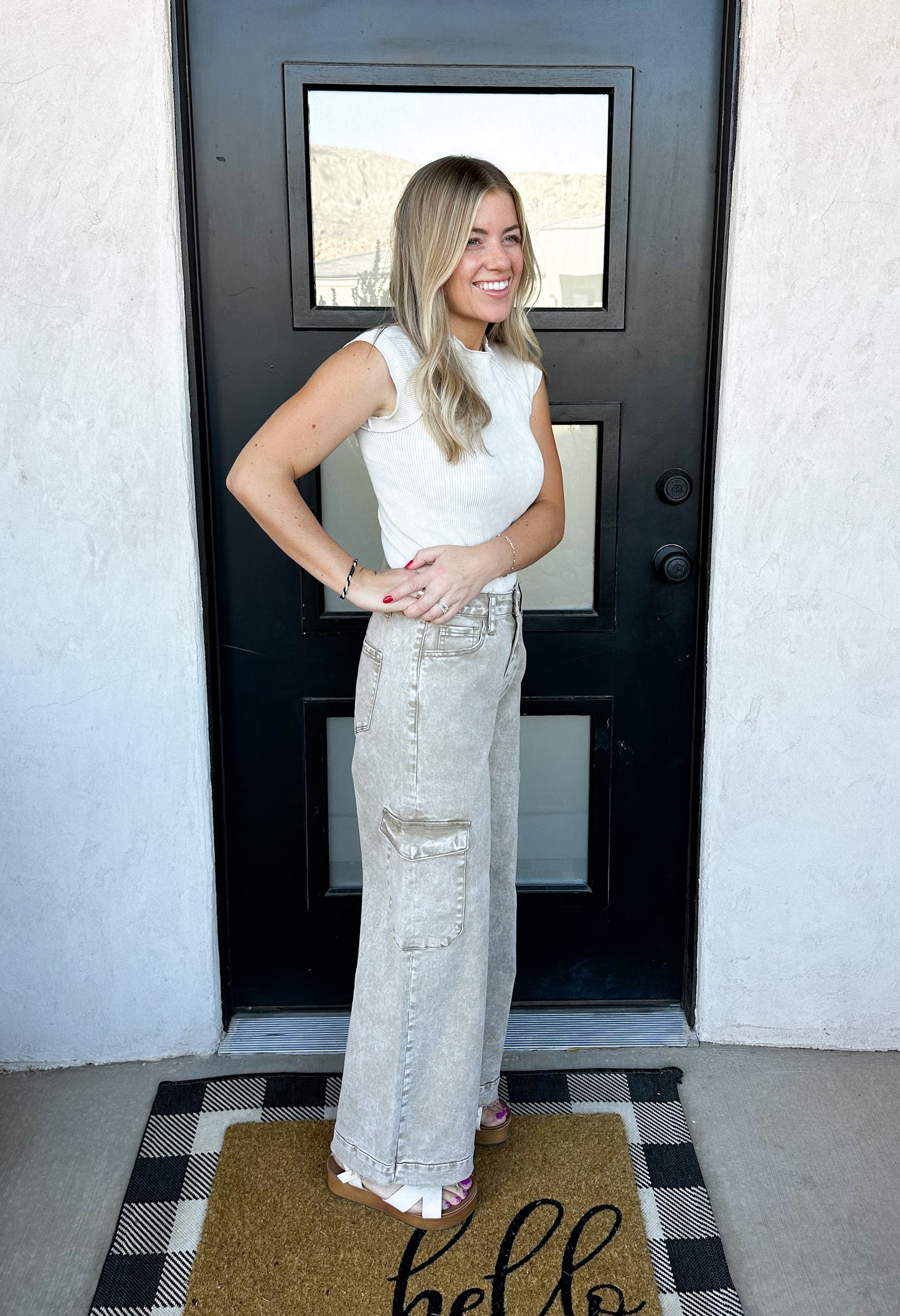 Navy Wide Leg Cargo Jeans in Tan