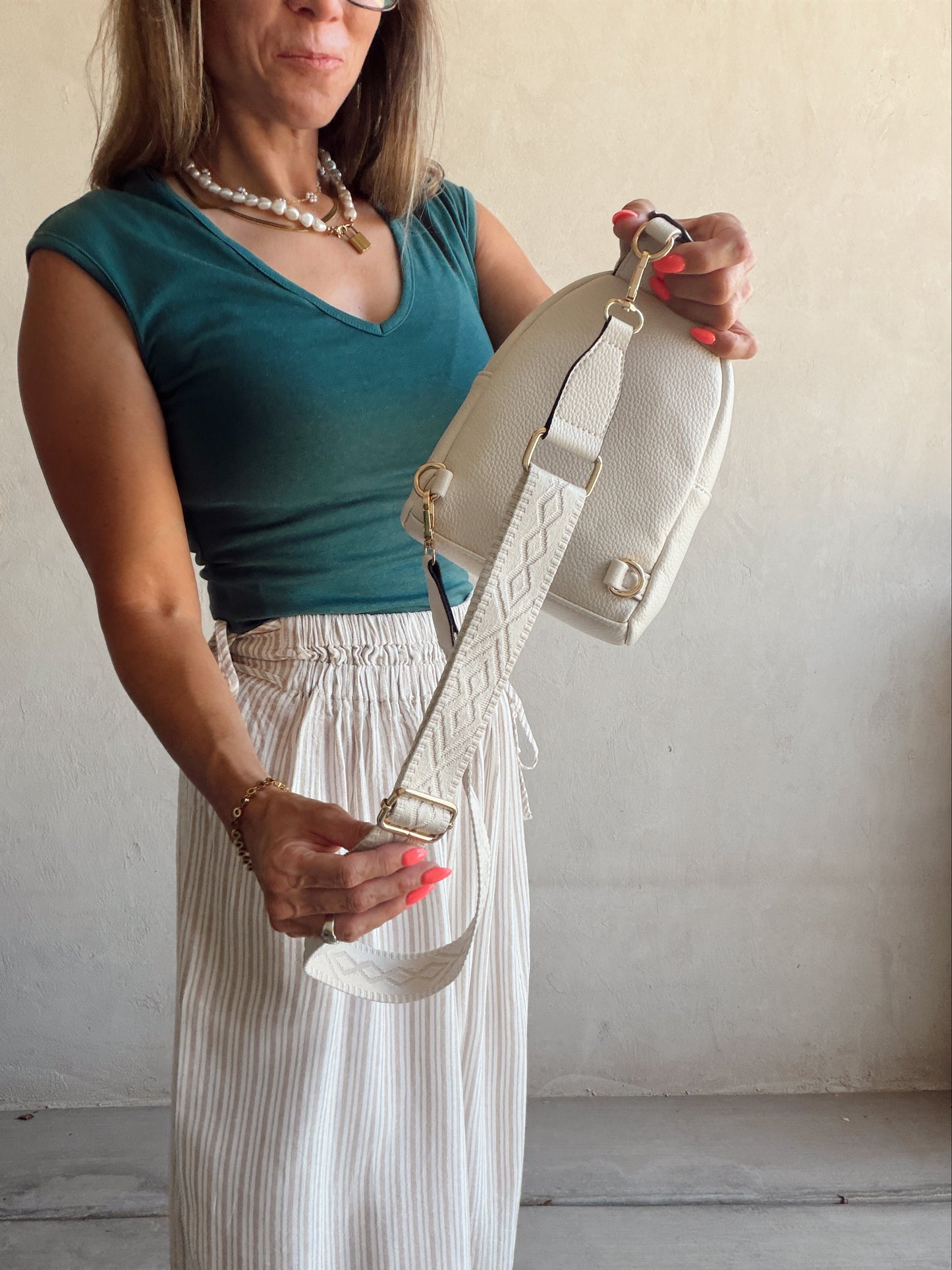 Andrea Crossbody Bag in Cream