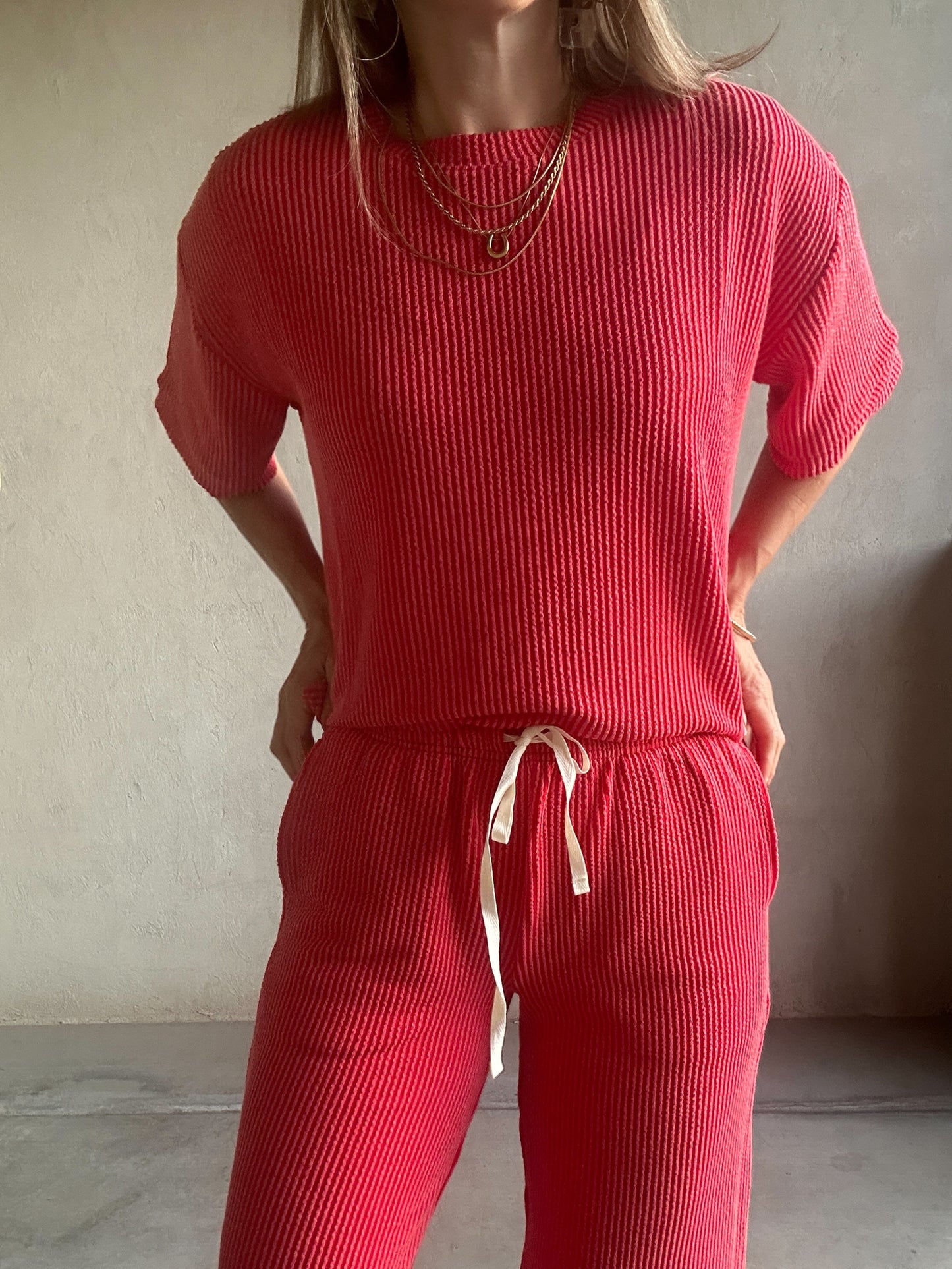 Ruby Ribbed Set in Red