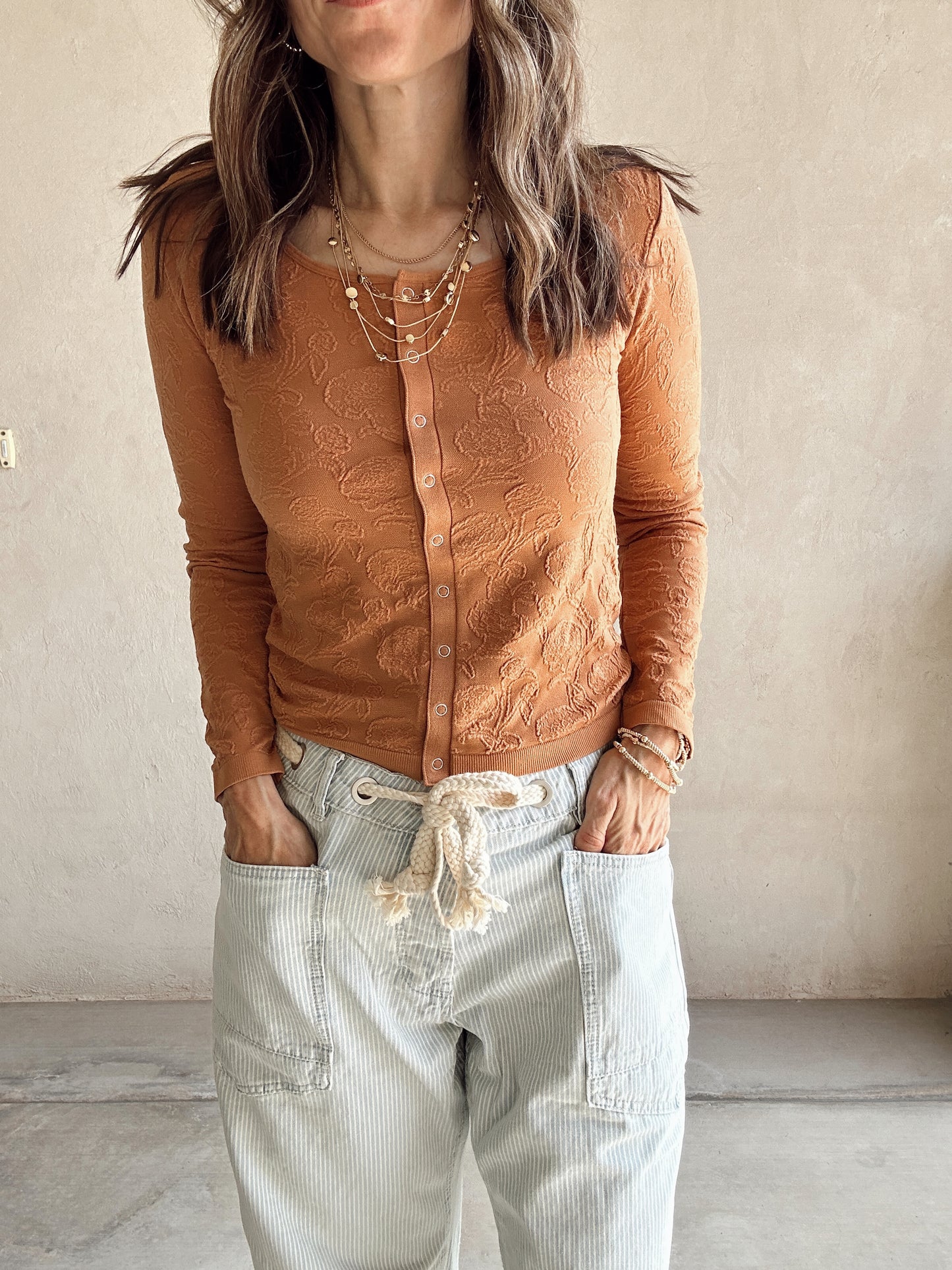 Annette Floral Textured Seamless Cardigan in 3 Colors