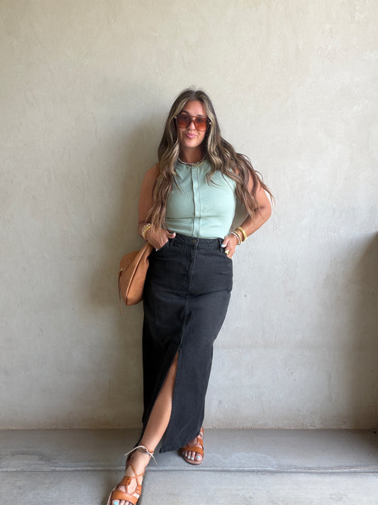 Laynie Denim Skirt in Black