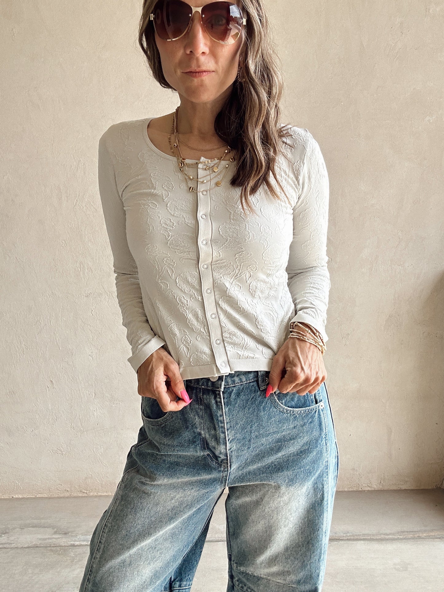 Annette Floral Textured Seamless Cardigan in 3 Colors