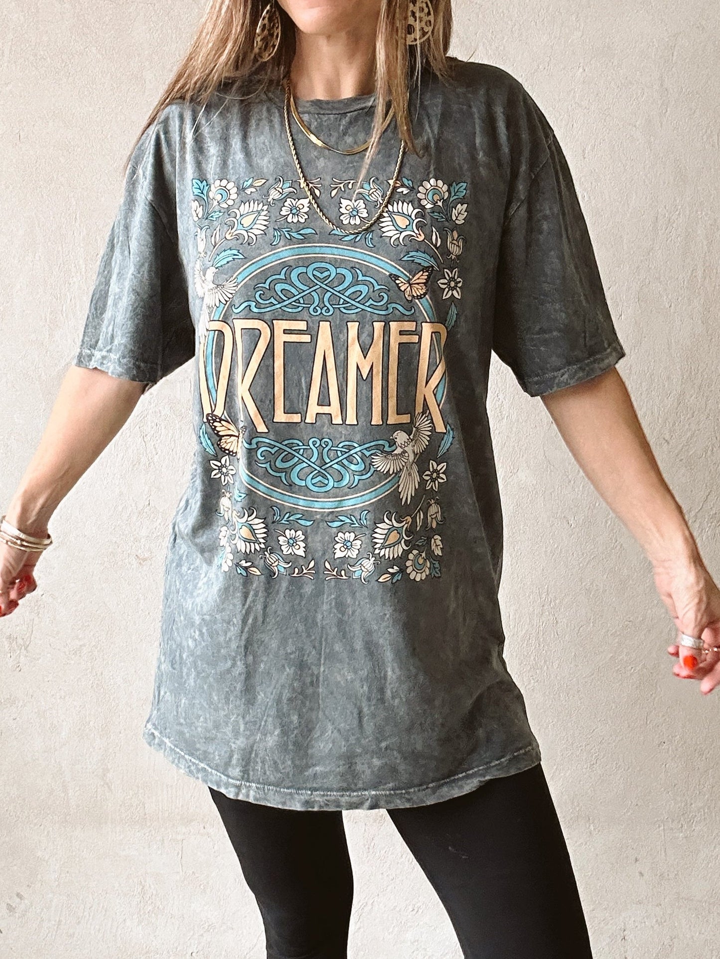 Dreamer Tee in Acid Wash Charcoal