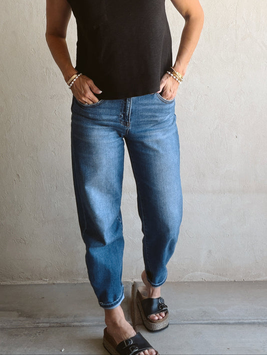Lilly Barrel Jeans in Dark Denim