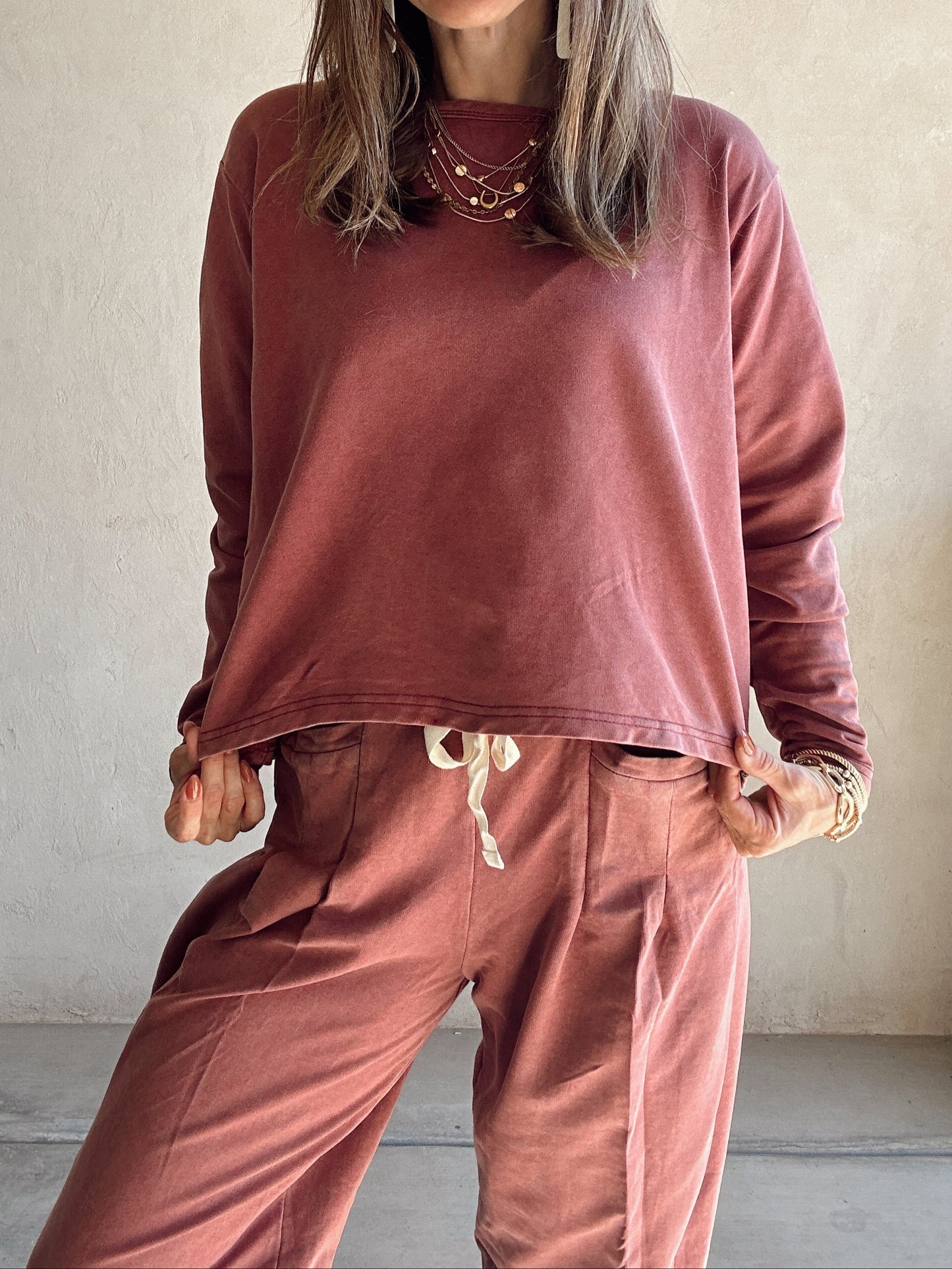 Tiffany Set in Burgundy