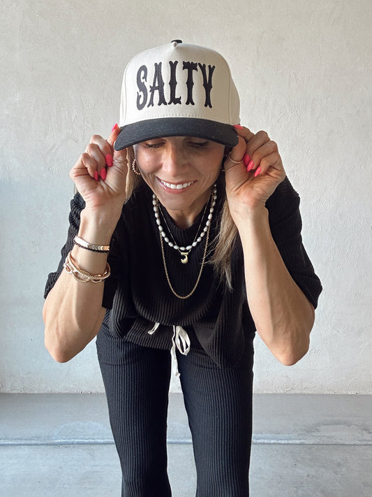 Salty Hat in Black