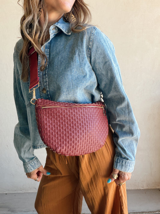 Betty Crossbody Bag in Raspberry