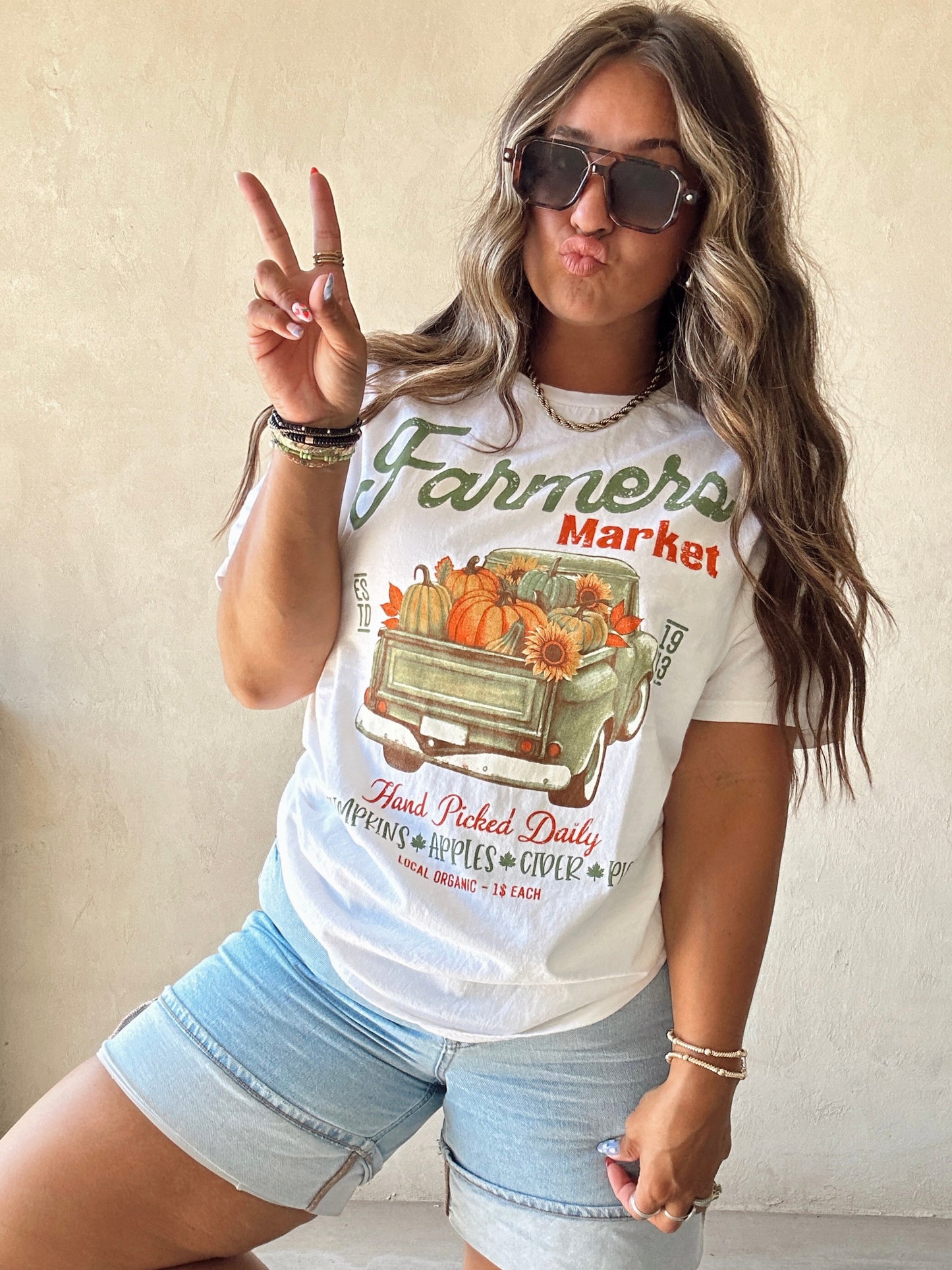 Farmer’s Market Tee in Ivory