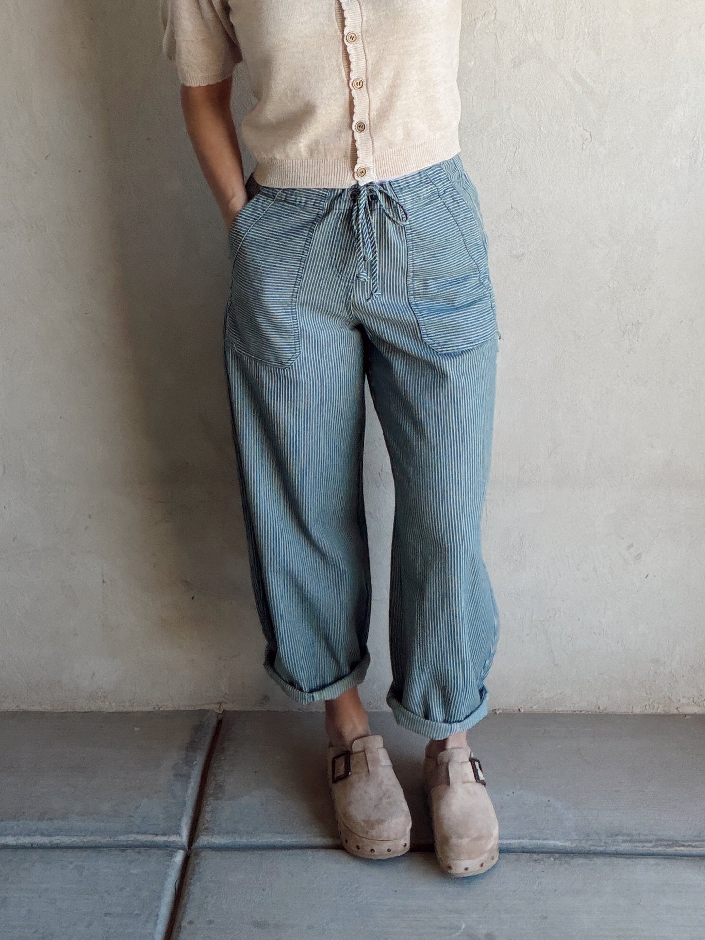 Nellie Drawstring Barrels in Blue Stripe