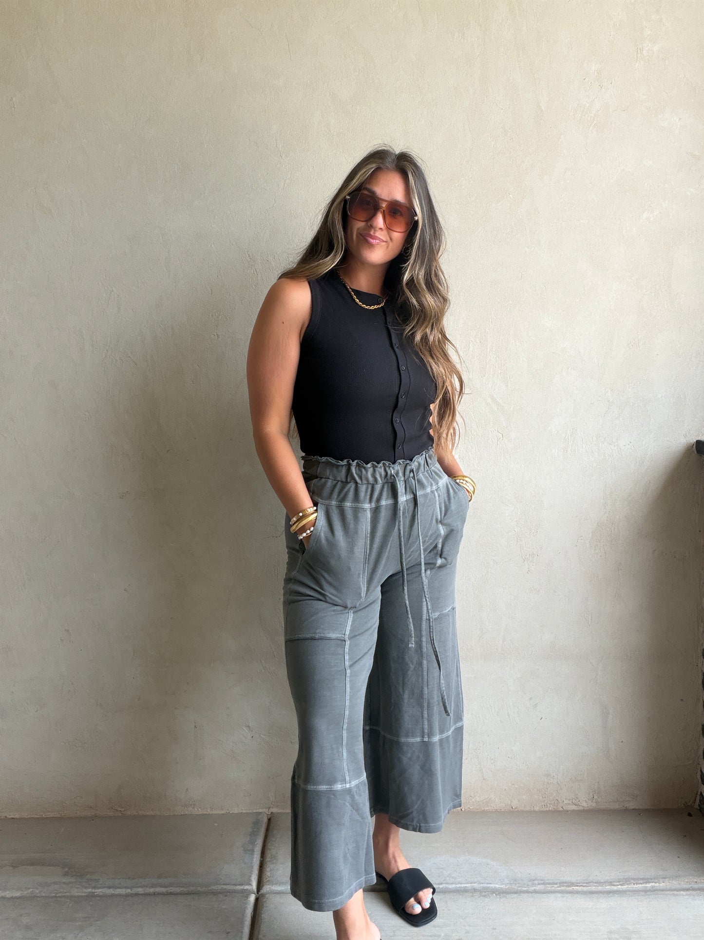 Whitney Ribbed Sleeveless Tank in Black