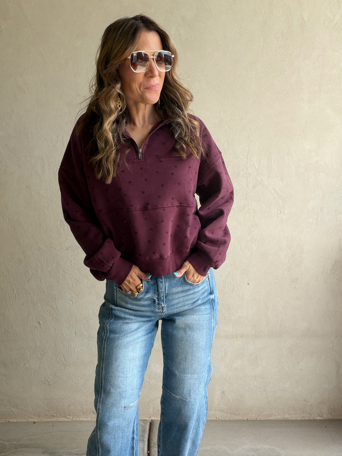Bonnie Star Pullover in Burgundy