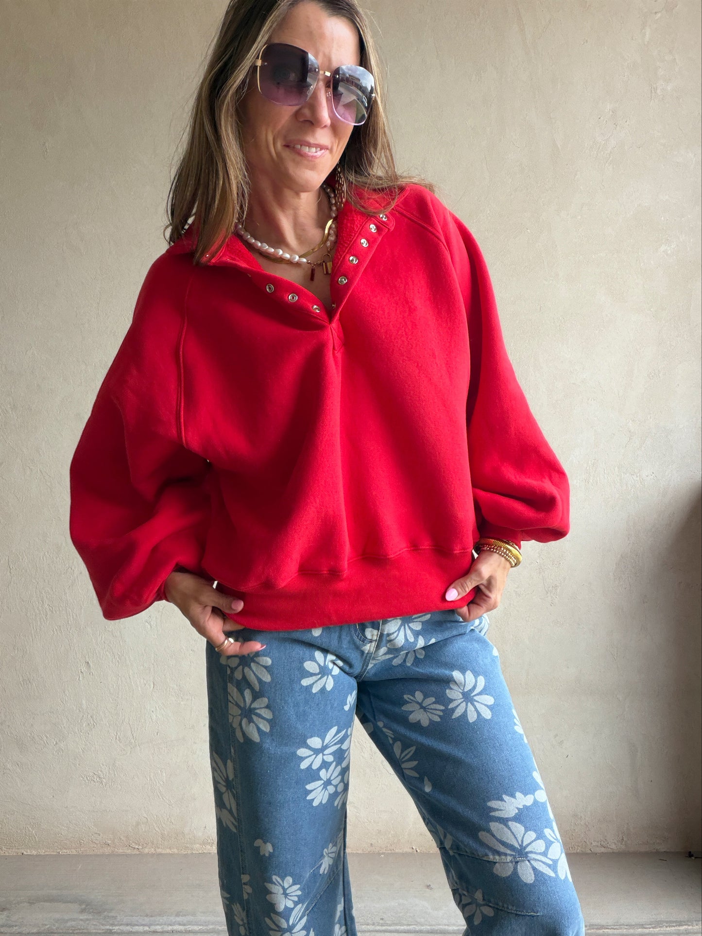 Kaylani Sweatshirt in Red