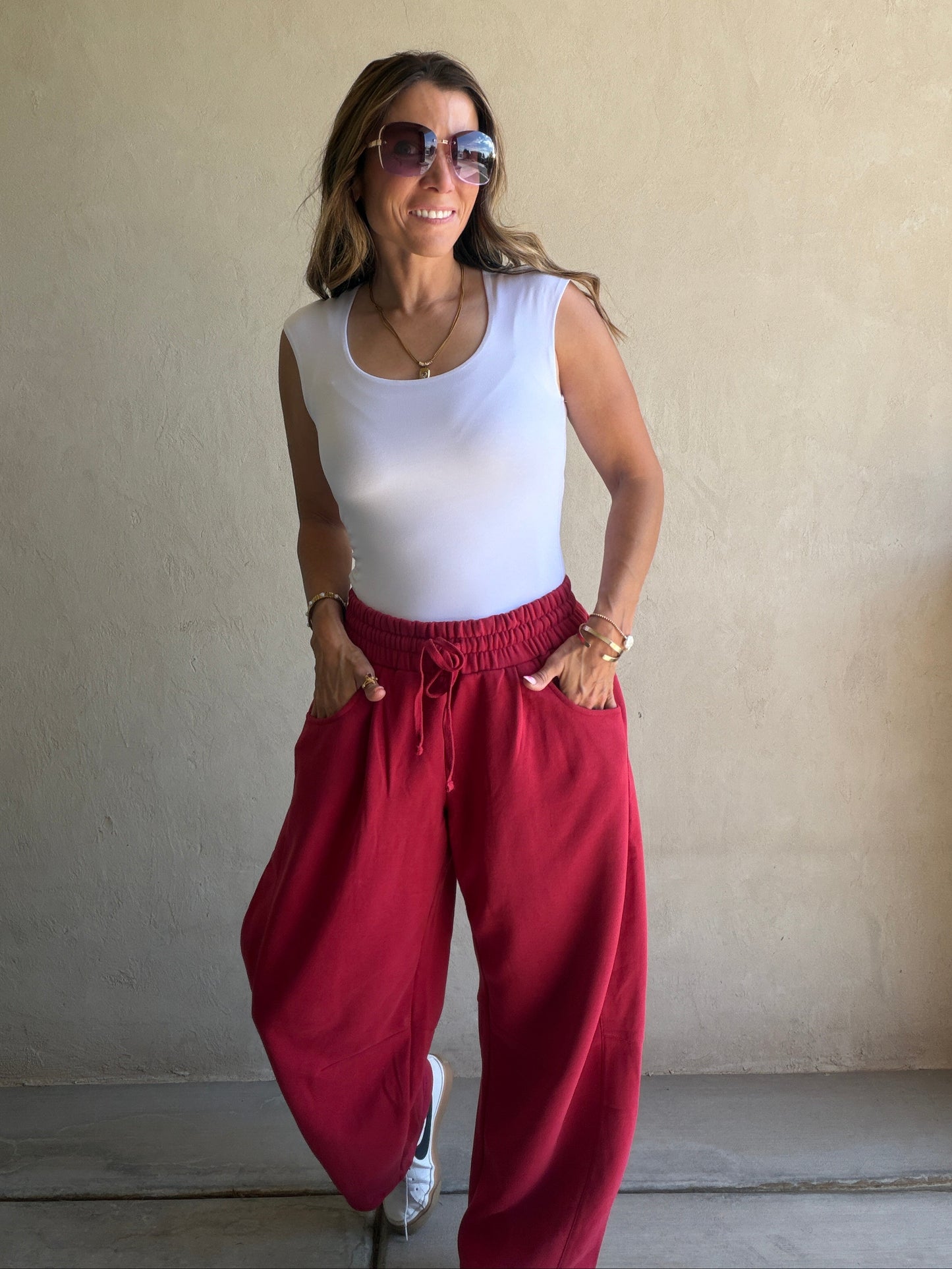 Barrel Sweatpants in Crimson