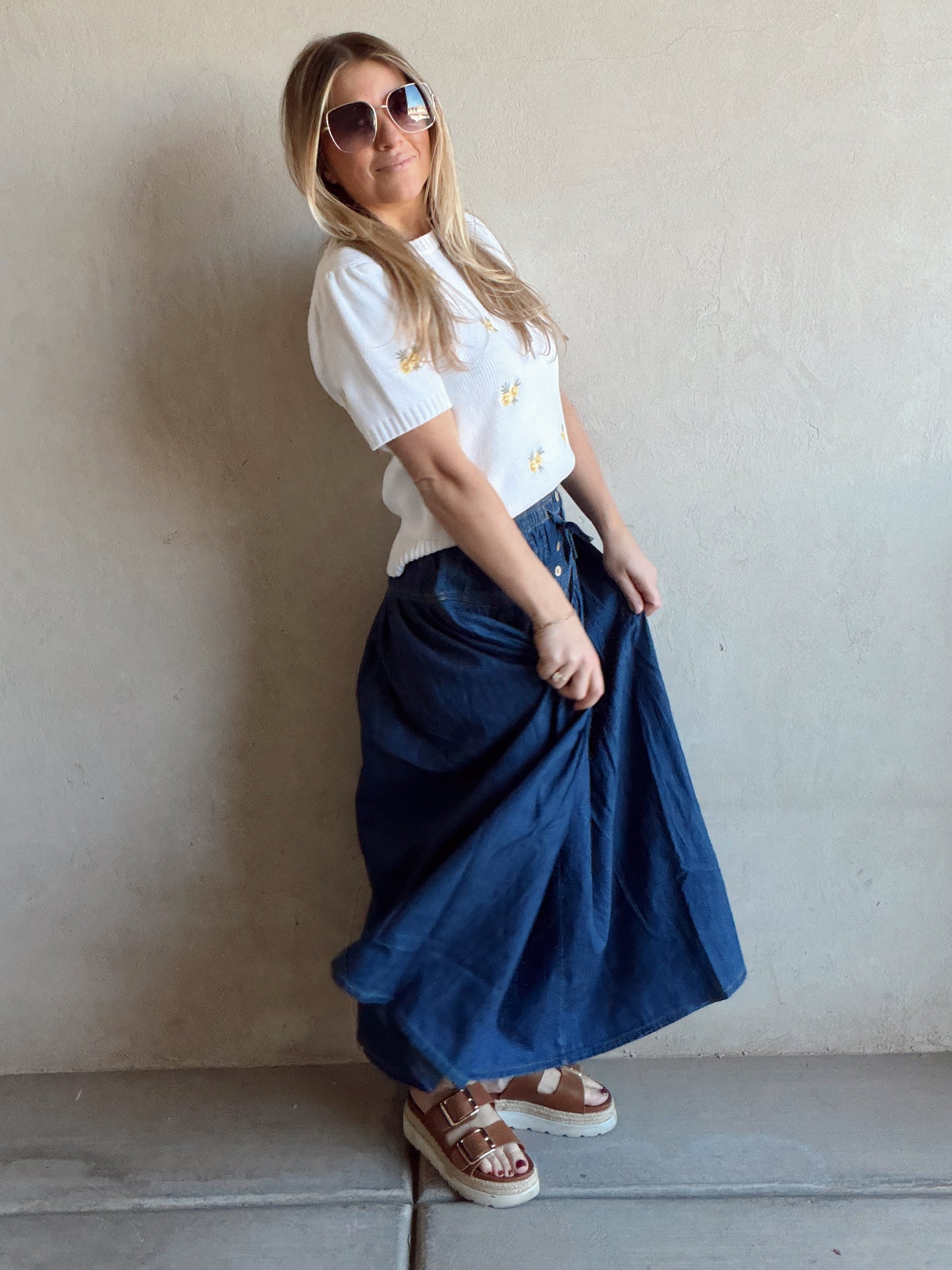 Pintuck Yoke Skirt in Dark Wash