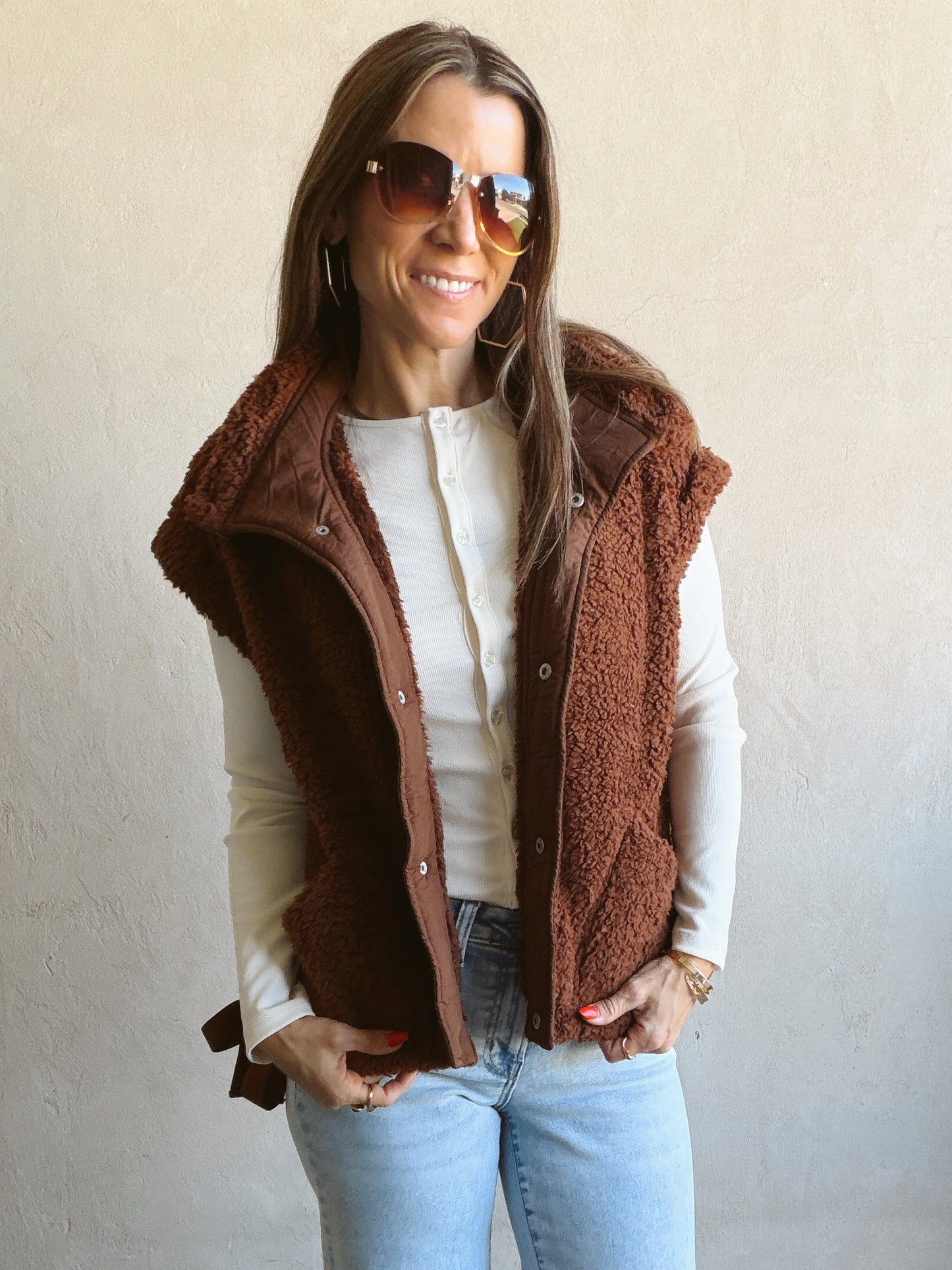 Karissa Sherpa Vest in Chocolate