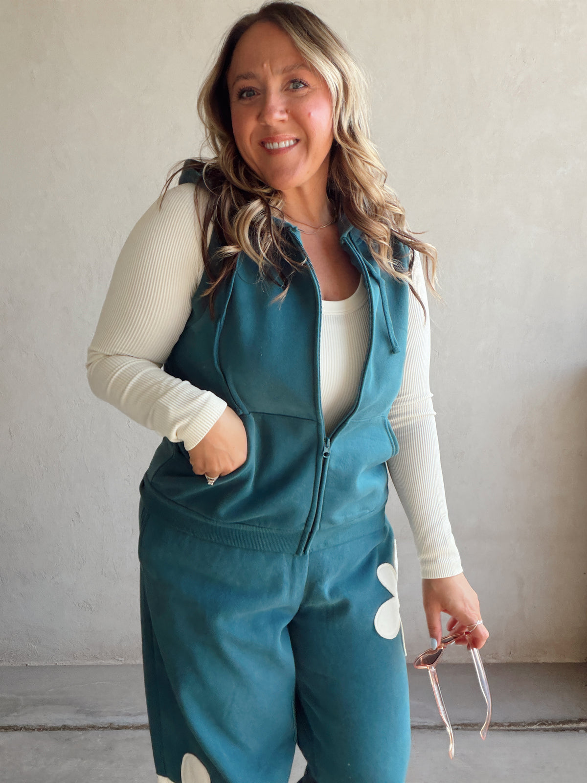 Flower Set in Teal