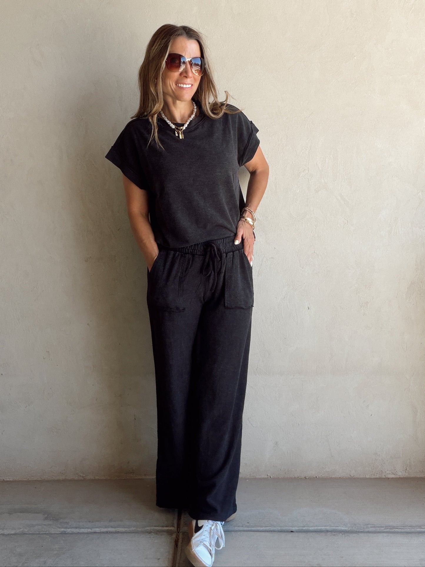 Vanessa Set in Charcoal