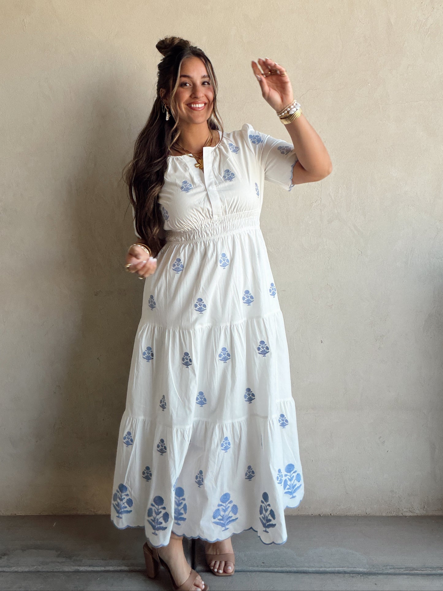 Perry Floral Dress in White & Blue