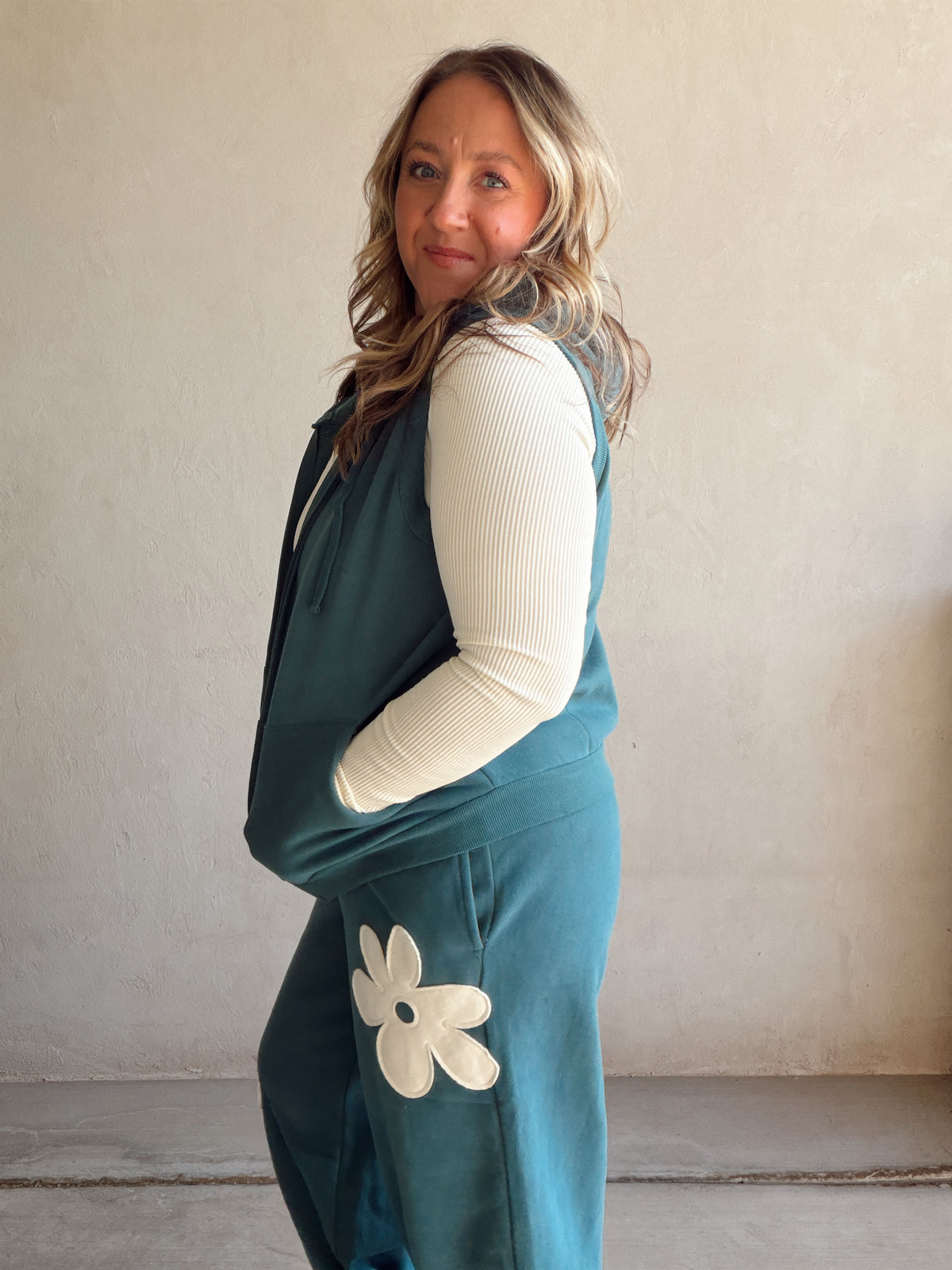 Flower Set in Teal