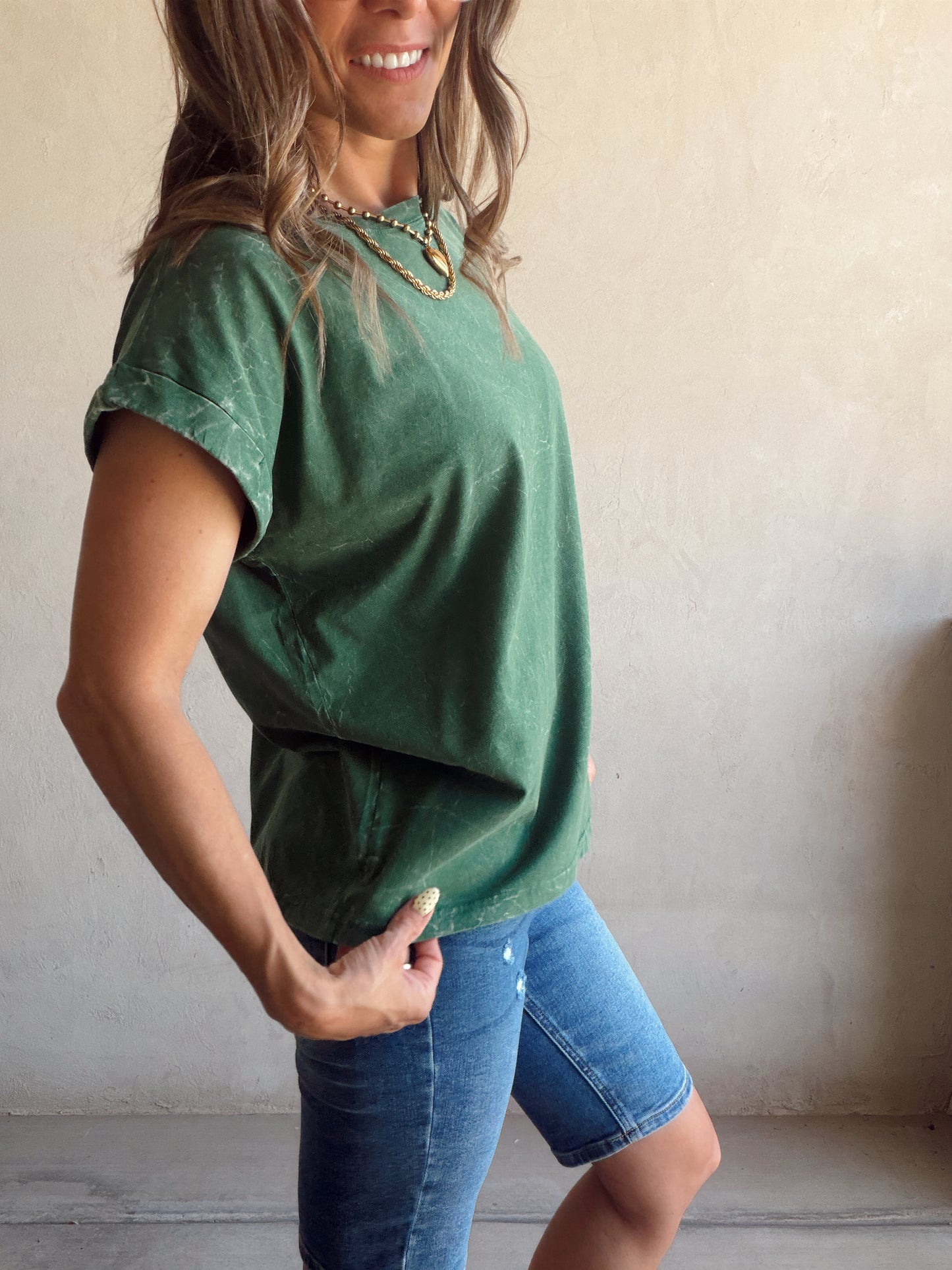 Amber Mineral Washed Top in Evergreen
