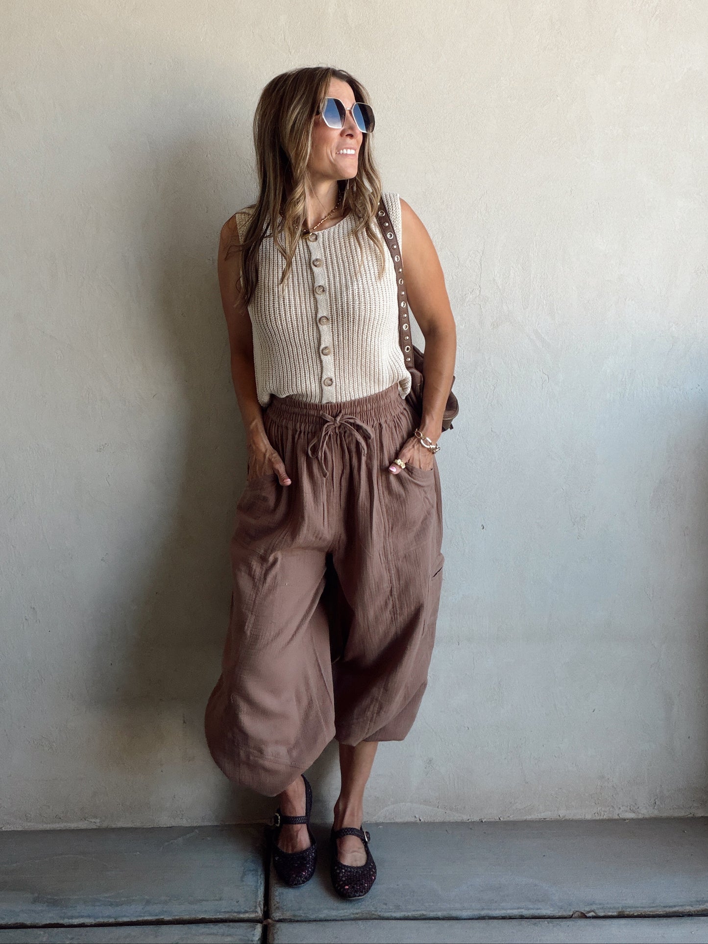 Leila Pants in Mocha
