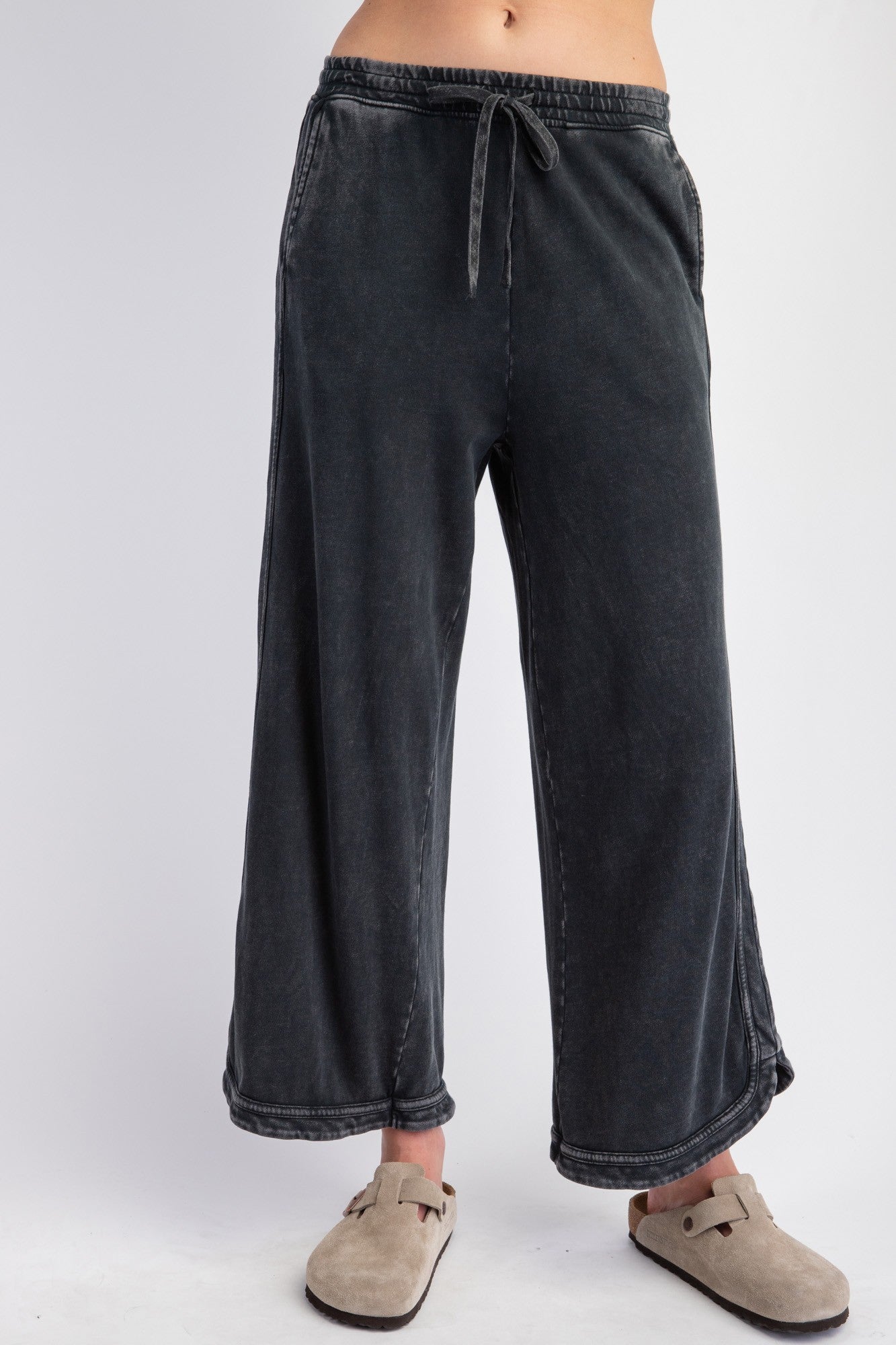 Loverly Palazzo Pants in Dusty Black