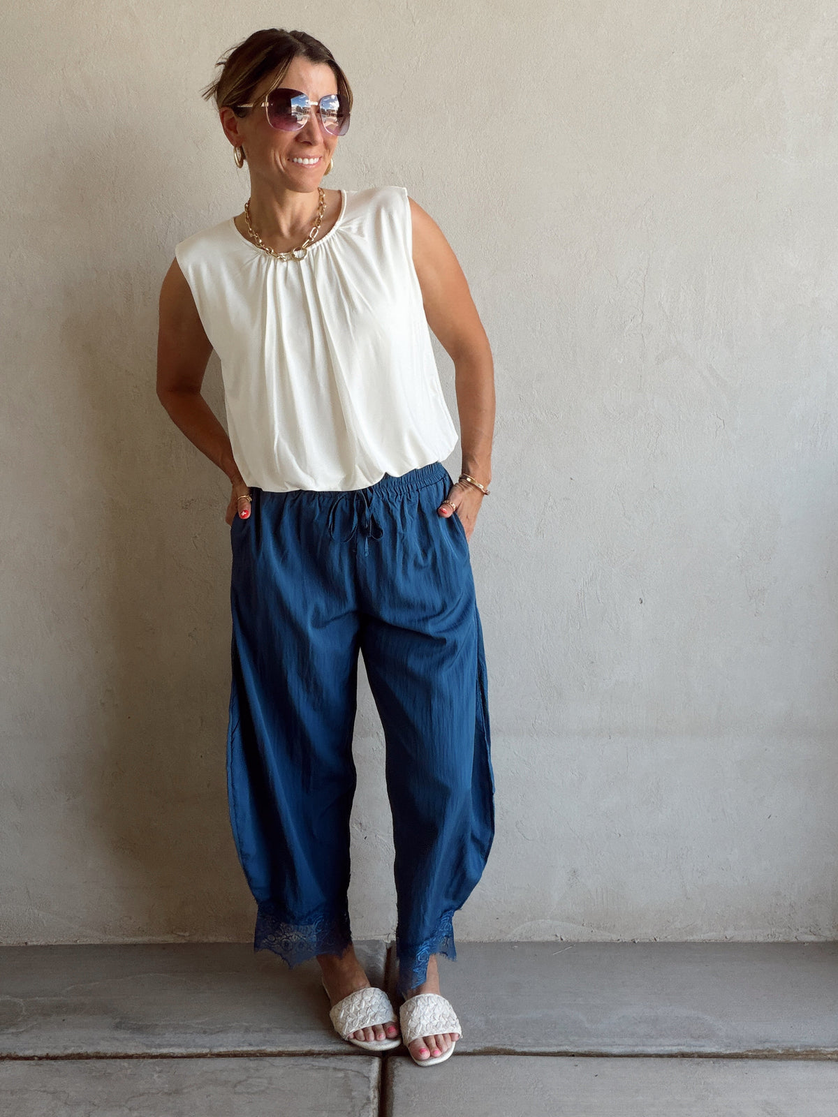 Bella Lace Detailed Pants in Blue