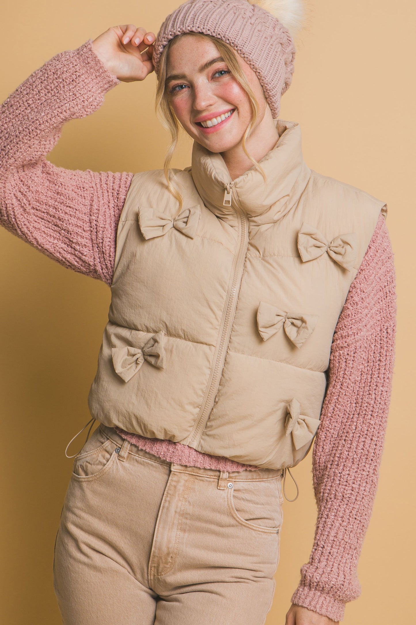 Bow Puffer Vest in Tan