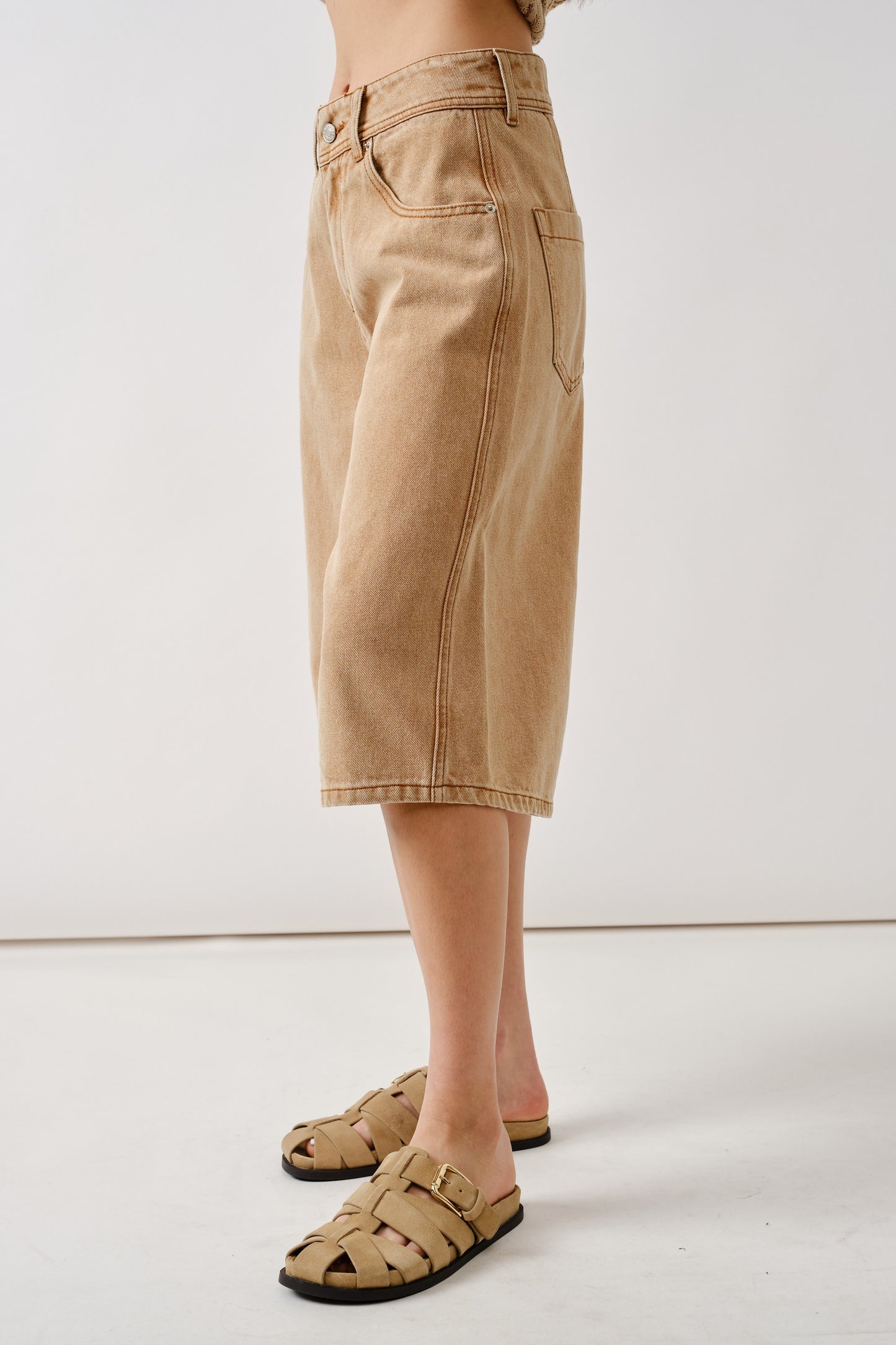 Bailey Bermudas in Camel