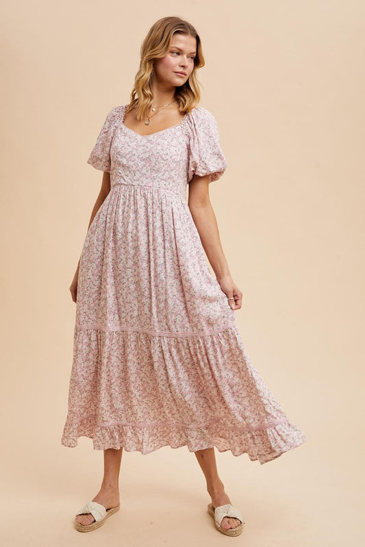 Christy Sweetheart Neck Dress in Pastel Pink Floral