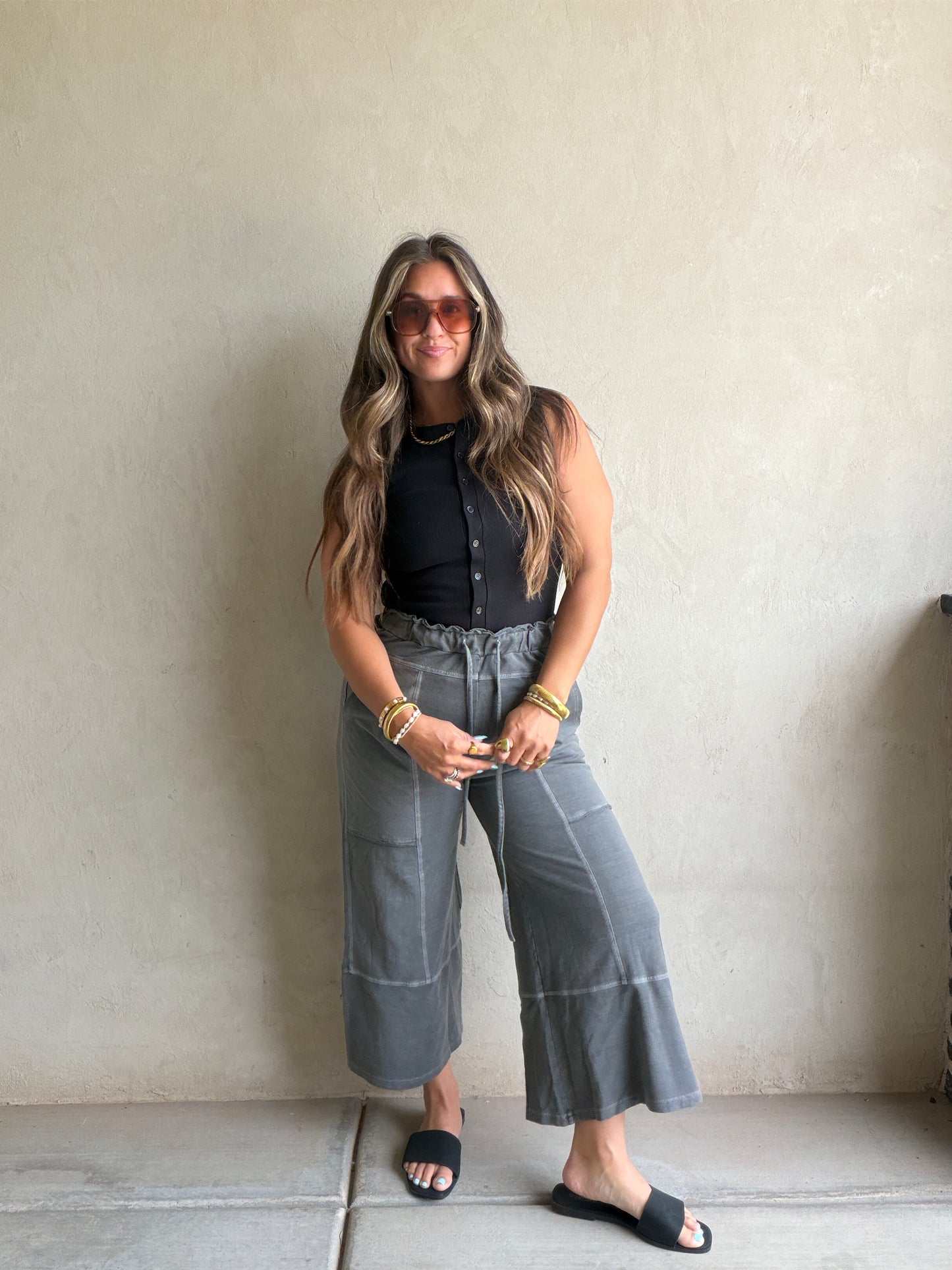 Whitney Ribbed Sleeveless Tank in Black