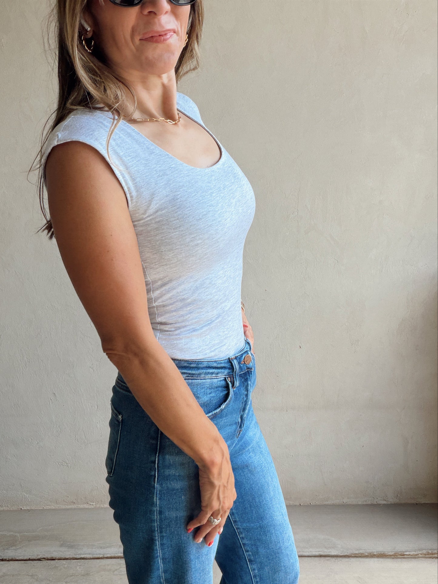 Talia Scoop Neck Tank in Heather Gray