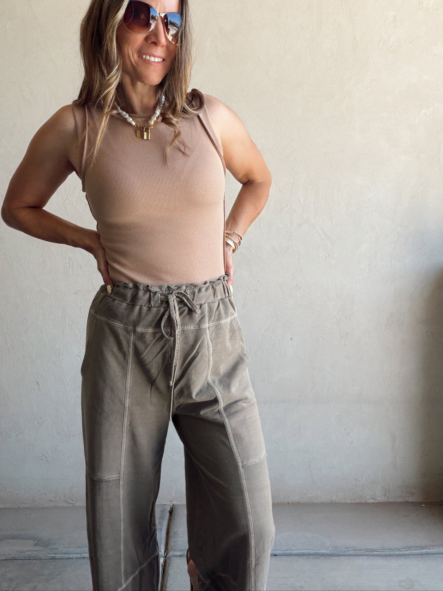 Sandy Pants in Brown