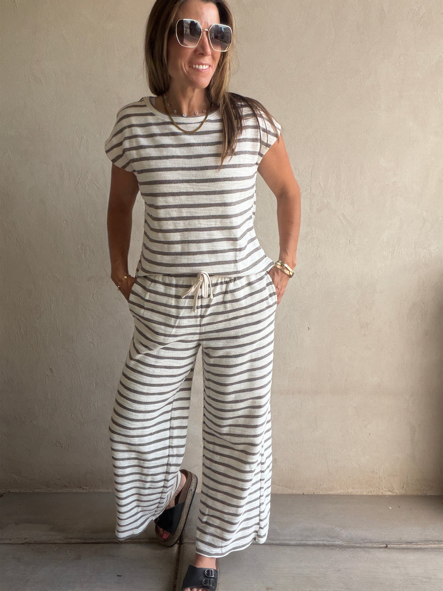 Krystal Set in Ivory & Charcoal