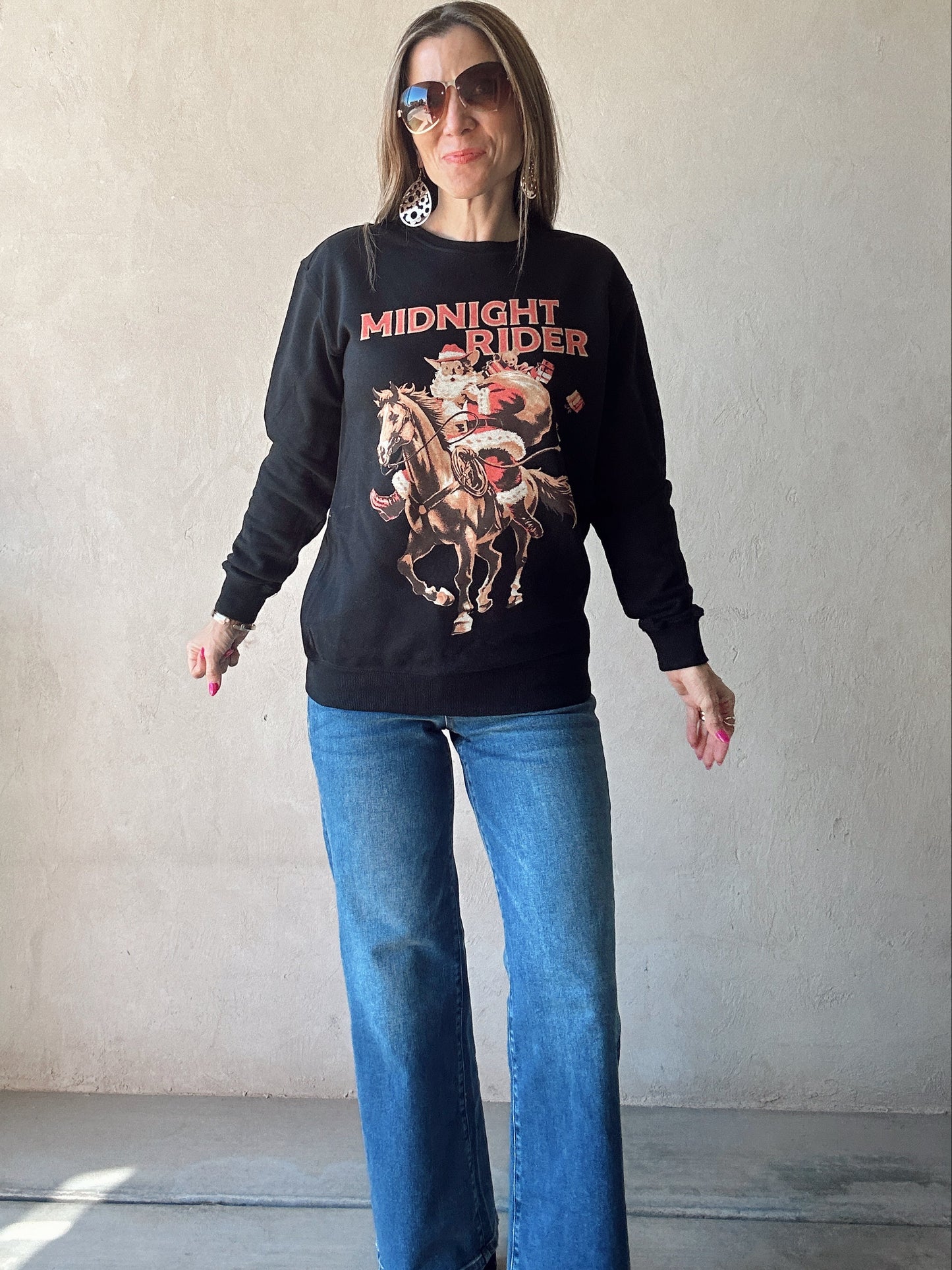 Santa Midnight Ryder Sweatshirt in Black