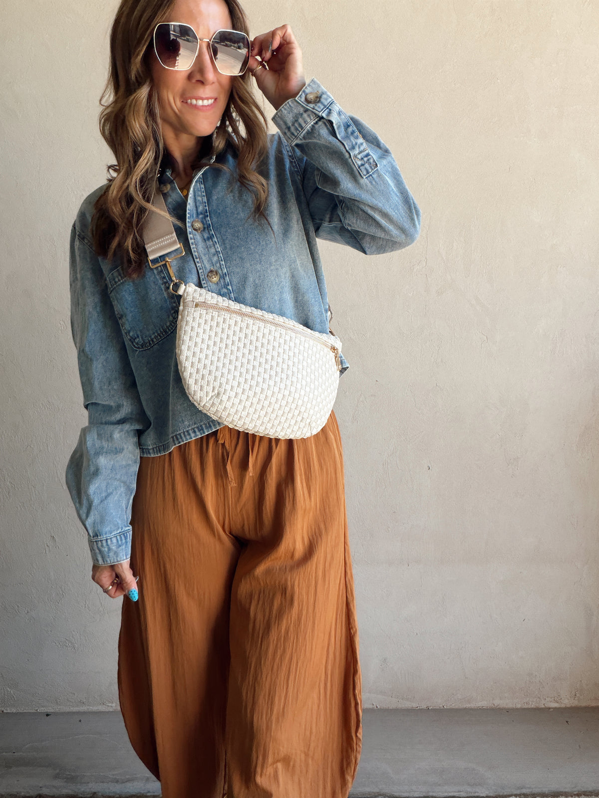 Betty Crossbody Bag in Cream