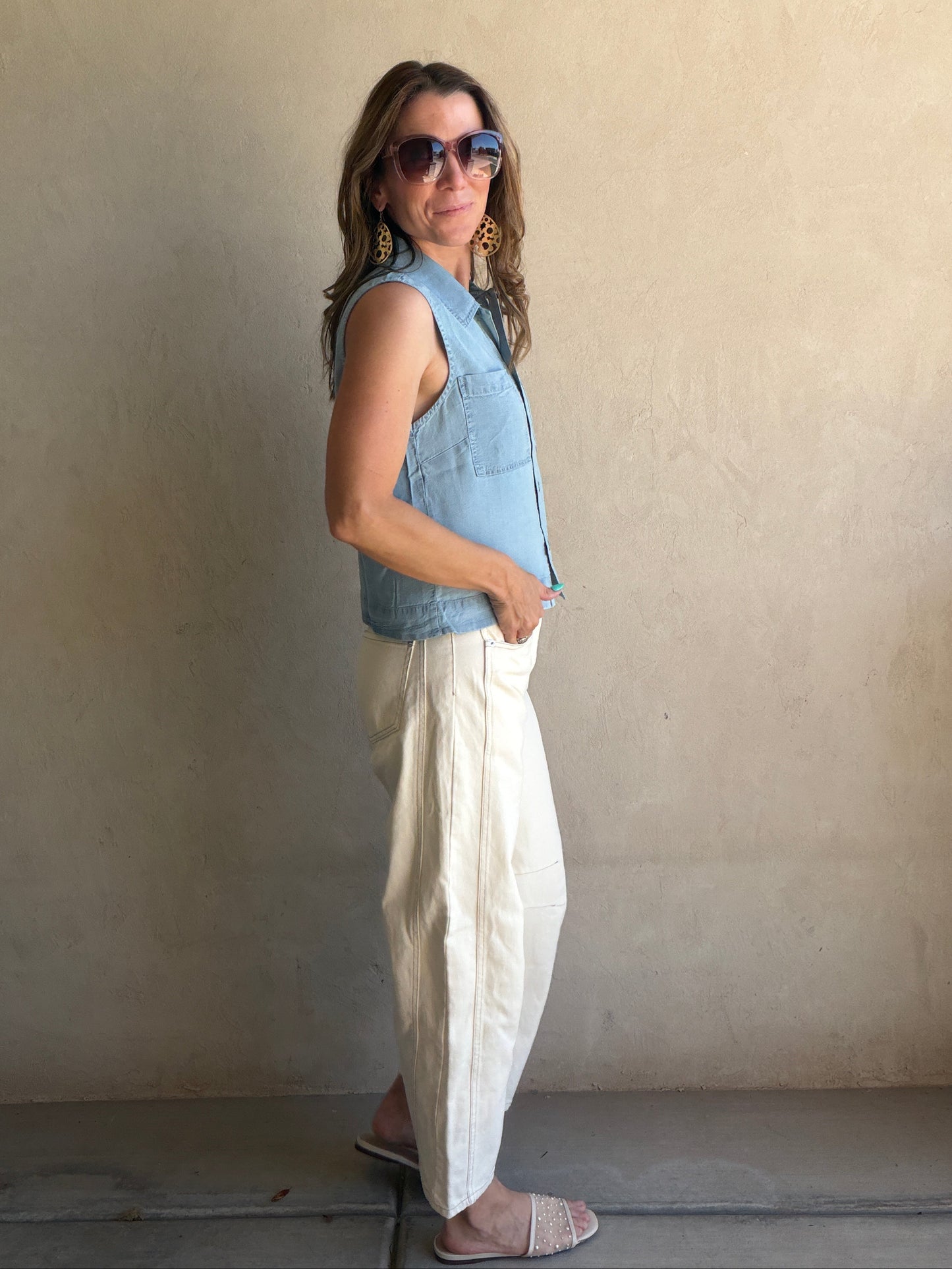 Cassy Barrel Pants in Cream